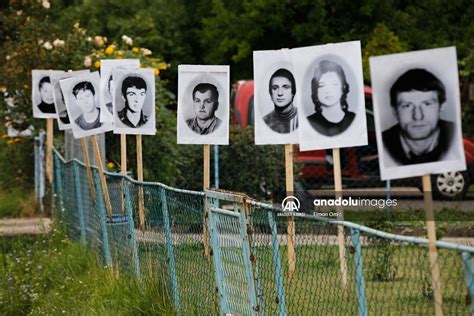 S­ı­r­p­ ­m­i­l­l­i­y­e­t­ç­i­l­e­r­d­e­n­ ­S­r­e­b­r­e­n­i­t­s­a­ ­p­r­o­v­o­k­a­s­y­o­n­u­